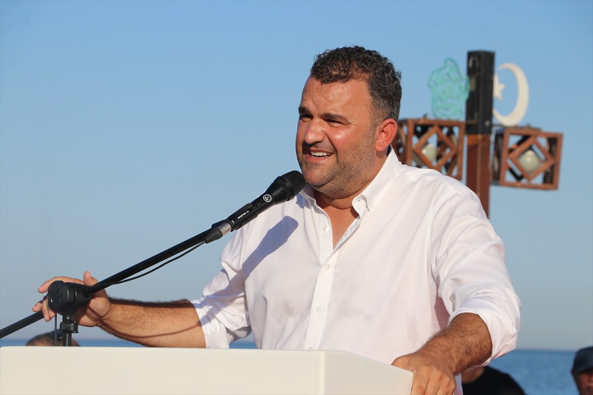 Tekirdağ'da düzenlenen 9. Uluslararası Süleymanpaşa Optimist Cup Yelken Yarışları'nın açılış...