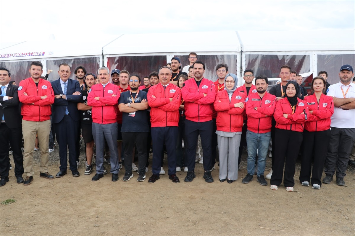 Tekirdağ'da yapılan TEKNOFEST İnsansız Kara Aracı (İKA) Yarışması tamamlandı. Tekirdağ Namık Kemal...