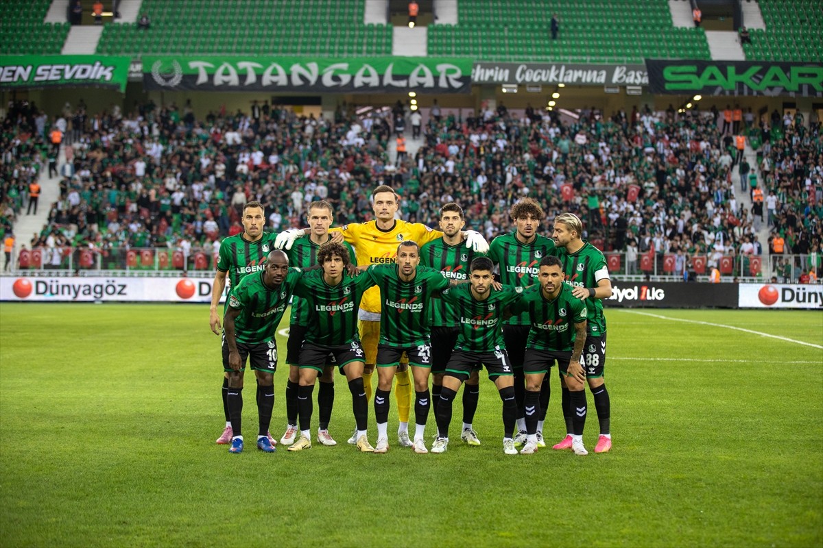 Trendyol 1. Lig'in 6. haftasında Sakaryaspor ile Amed Sportif Faaliyetler, Yeni Sakarya Atatürk...
