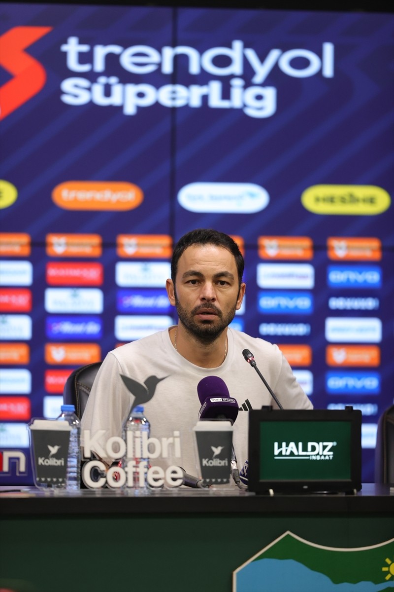 Trendyol Süper Lig'in 6. haftasında Kocaelispor ile Çaykur Rizespor A.Ş, Kocaeli Stadyumu'nda...