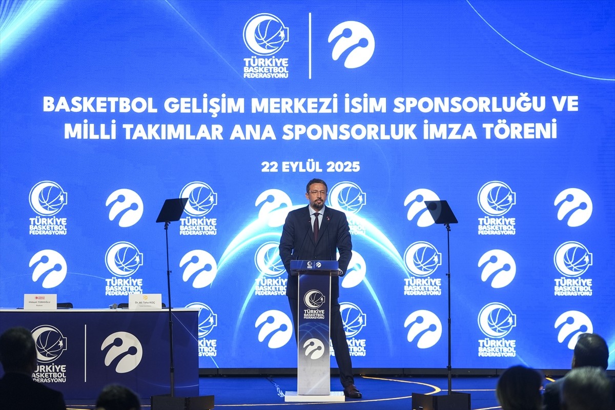 Türkiye Basketbol Federasyonu (TBF) ile Turkcell arasında sponsorluk anlaşması imzalandı. TBF...