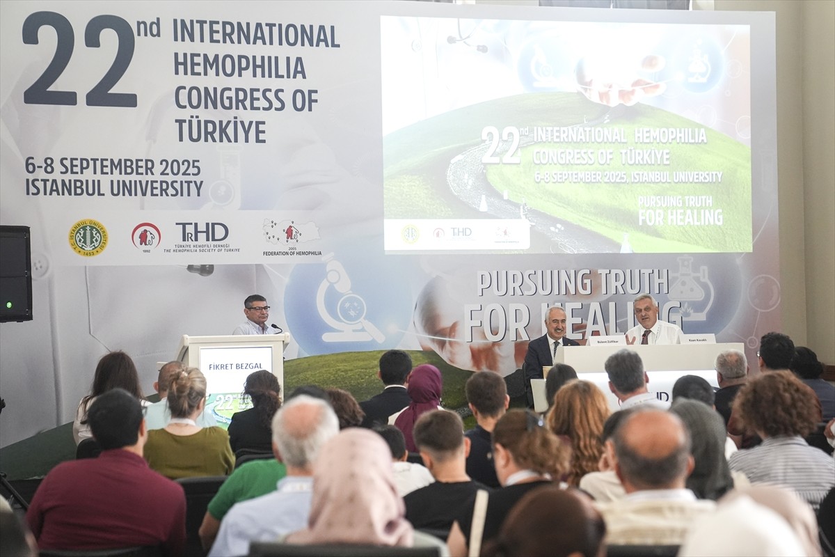 Türkiye Hemofili Derneği ve Hemofili Dernekleri Federasyonu işbirliğiyle düzenlenen "22....