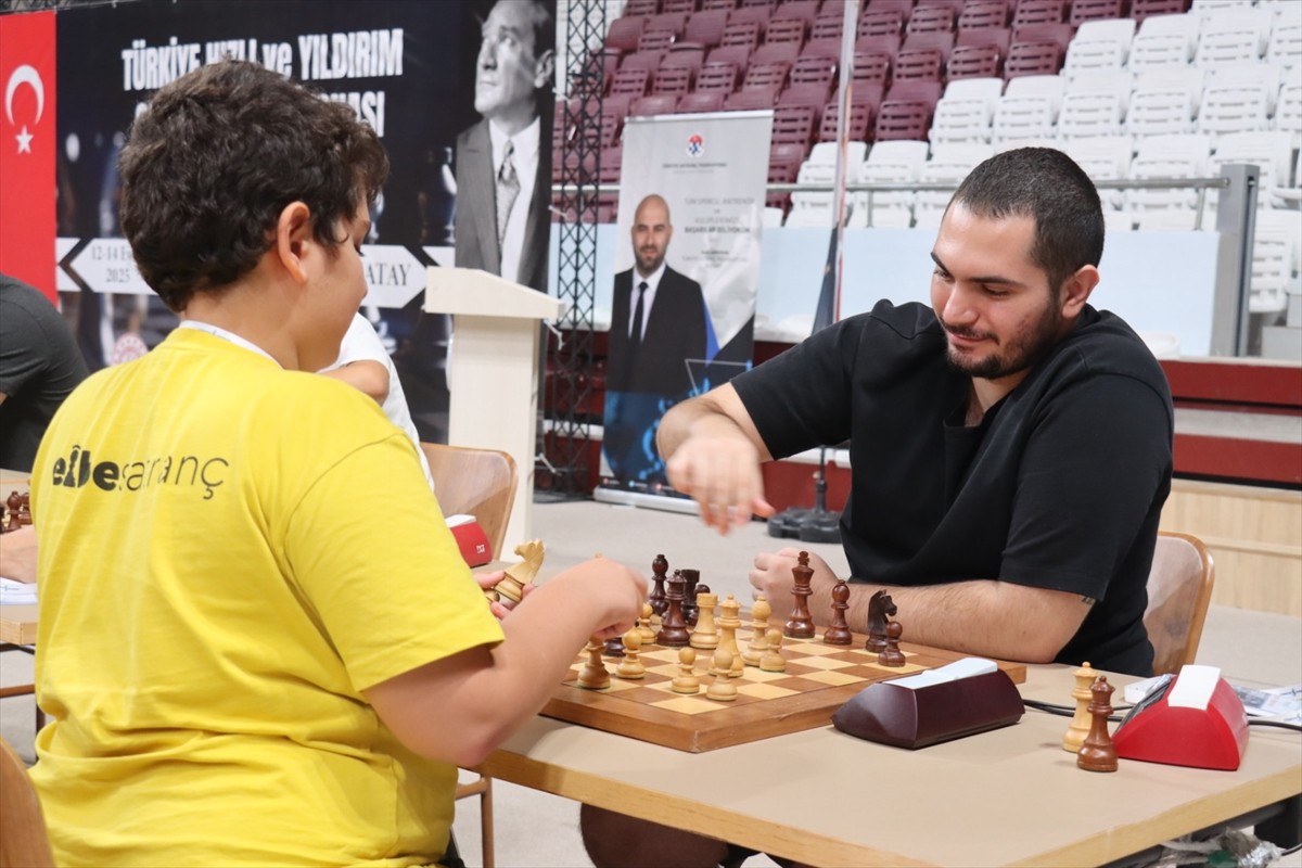 Türkiye Satranç Federasyonu tarafından Büyükşehir Belediyesi ile Gençlik ve Spor İl Müdürlüğü...