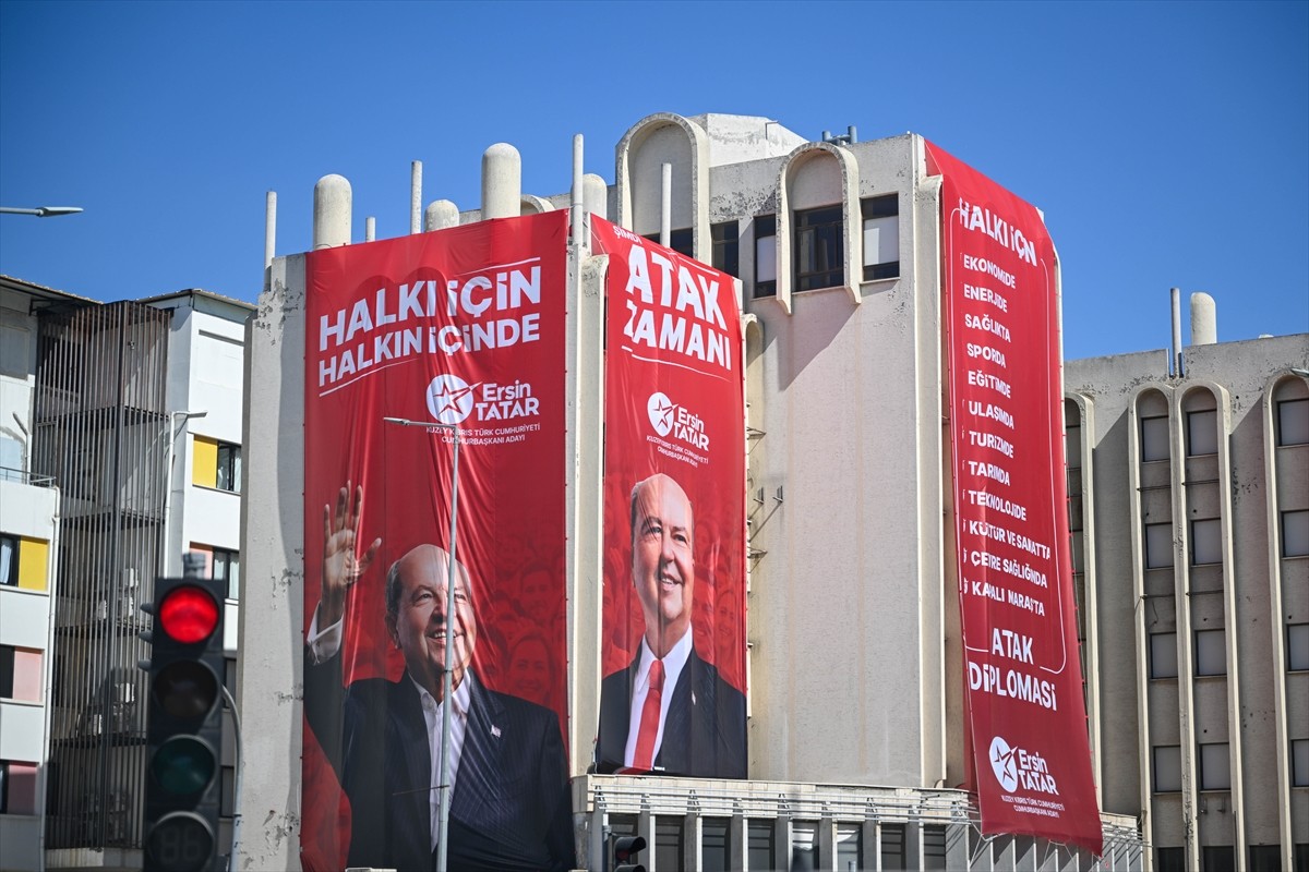 218 bin 313 seçmenin bulunduğu Kuzey Kıbrıs Türk Cumhuriyeti’nde (KKTC) yarın cumhurbaşkanı...