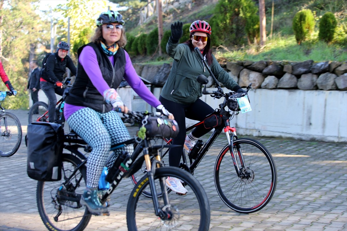 5. Karabük Bisiklet Festivali başladı. Karabük Bisiklet Derneği tarafından düzenlenen festivale...