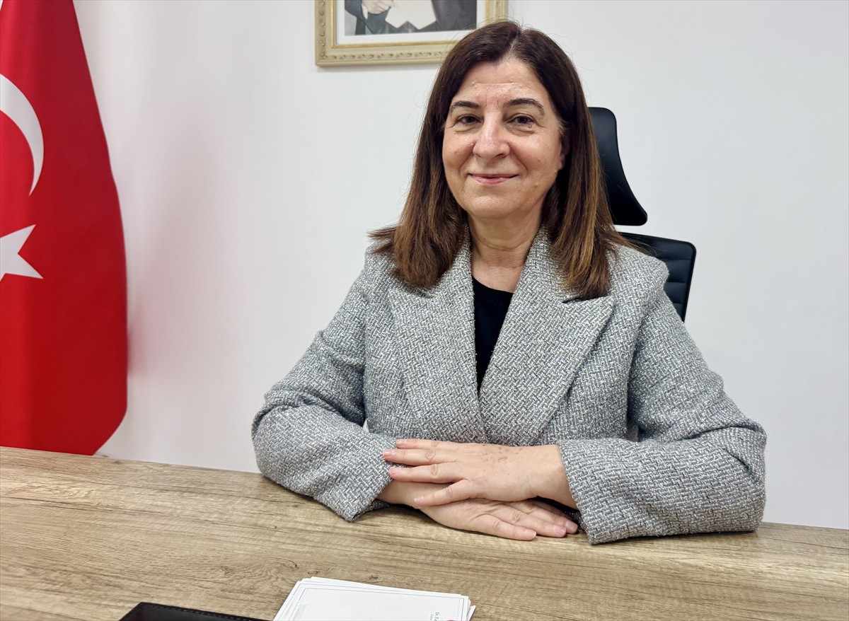 AK Parti Edirne Milletvekili Fatma Aksal, AK Parti Edirne İl Başkanlığında açıklamalarda...