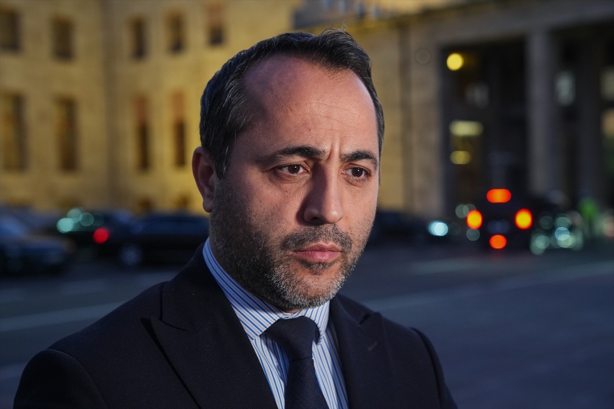 AK Parti Malatya Milletvekili Abdurrahman Babacan, Demokratik Gelişim Enstitüsünün daveti üzerine...