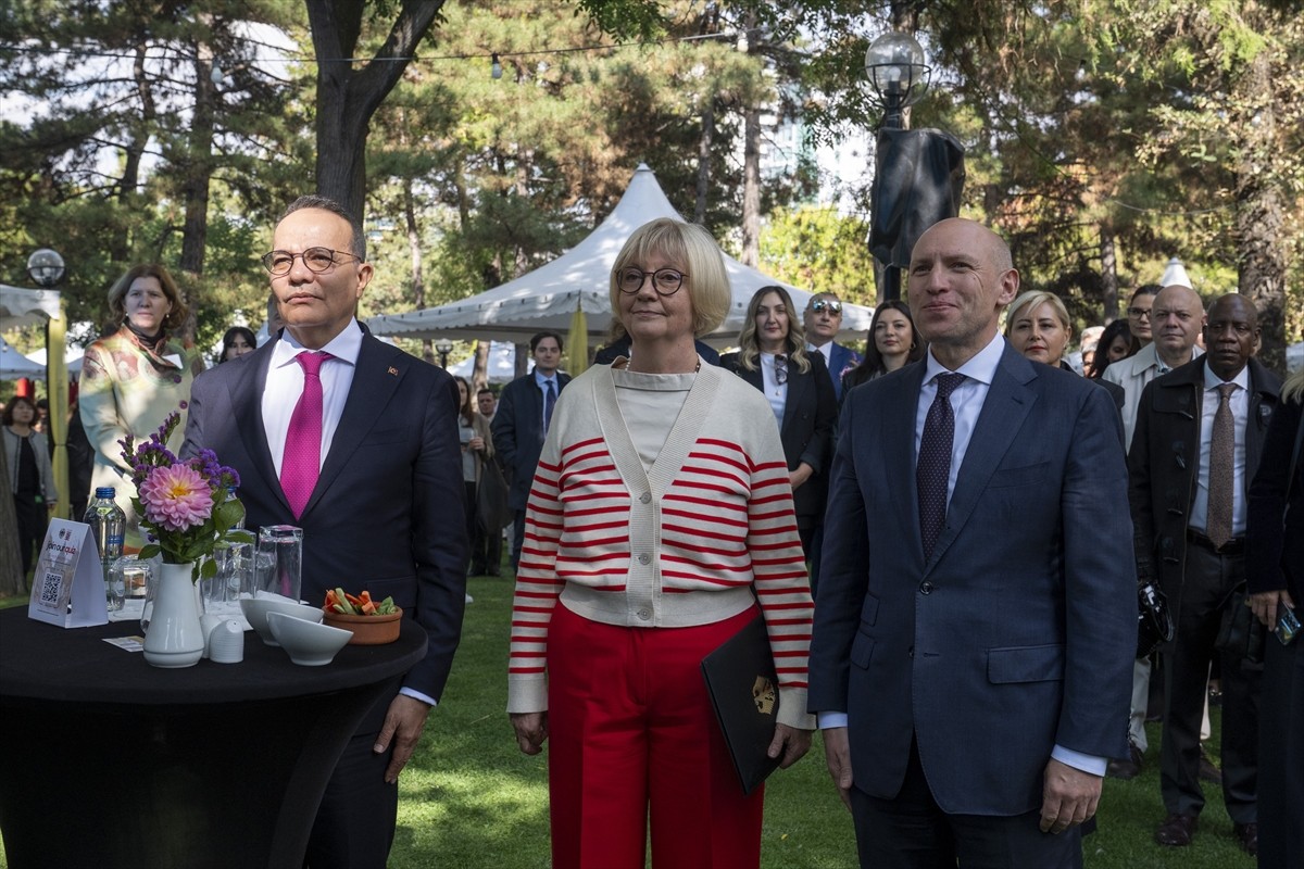 Almanya'nın Ankara Büyükelçiliği, Alman Birliği Günü'nün 35'inci yılı vesilesiyle başkentte...