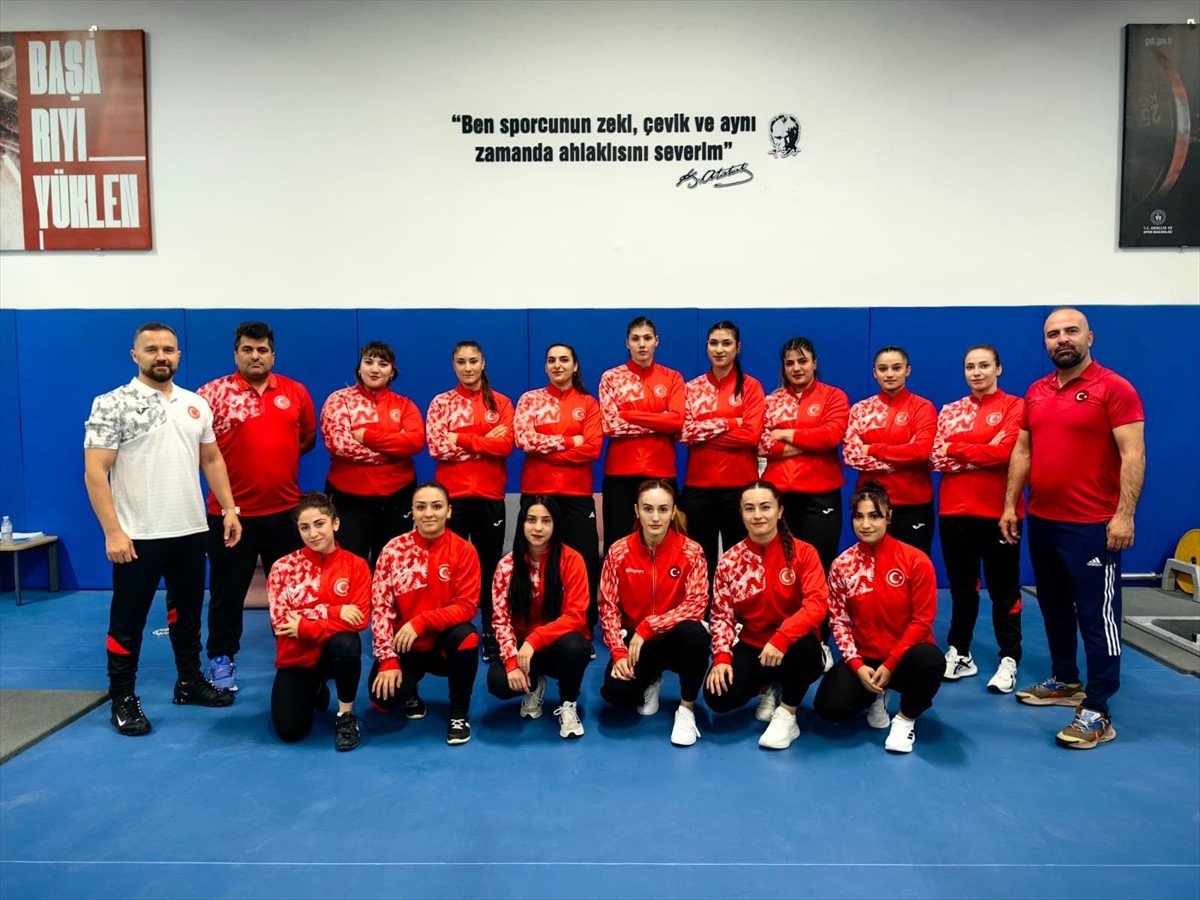 Avrupa Gençler ve 23 Yaş Altı Halter Şampiyonası yarın Arnavutluk'ta başlayacak. Türkiye Halter...