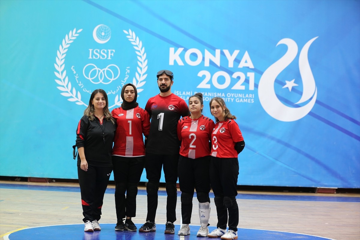 Avrupa Para Gençlik Oyunları'nda, Almanya'yı yenerek şampiyon olan ve aynı kulüpte oynayan Golbol...