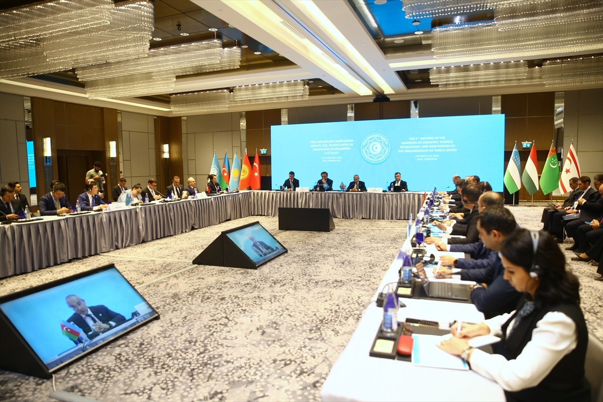 Azerbaycan'ın başkenti Bakü'de Türk Devletleri Teşkilatı (TDT) 2. Sanayi, Bilim, Teknoloji ve...