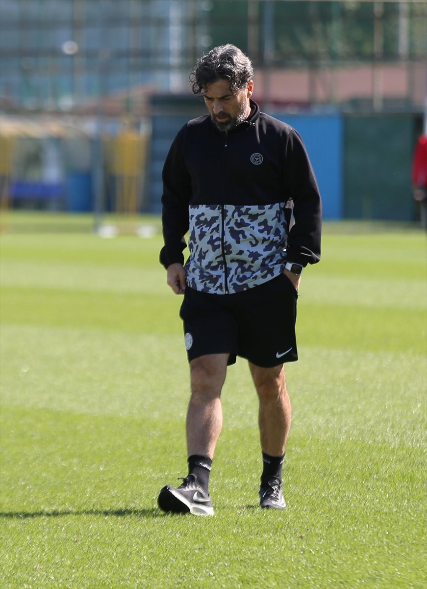 Çaykur Rizespor, Trendyol Süper Lig'in 9. haftasında sahasında Trabzonspor ile yapacağı maçın...