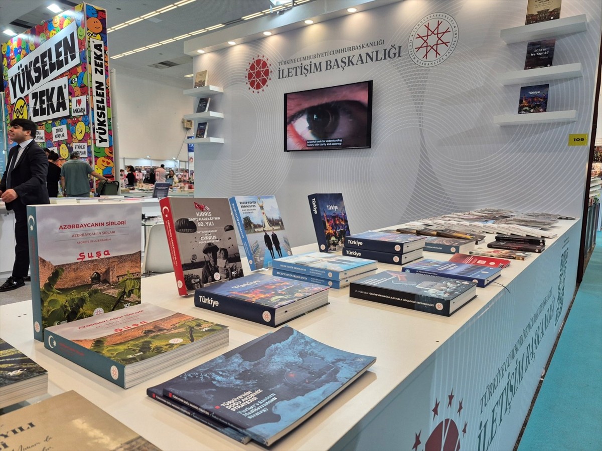 Cumhurbaşkanlığı İletişim Başkanlığı yayınları, 22. Ankara Kitap Fuarı'ndaki stantta...