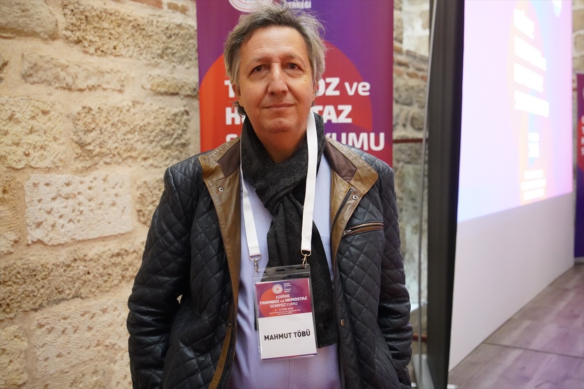 Ege Üniversitesi Tıp Fakültesi İç Hastalıkları Anabilim Dalı Öğretim Üyesi Prof. Dr. Mahmut Töbü...