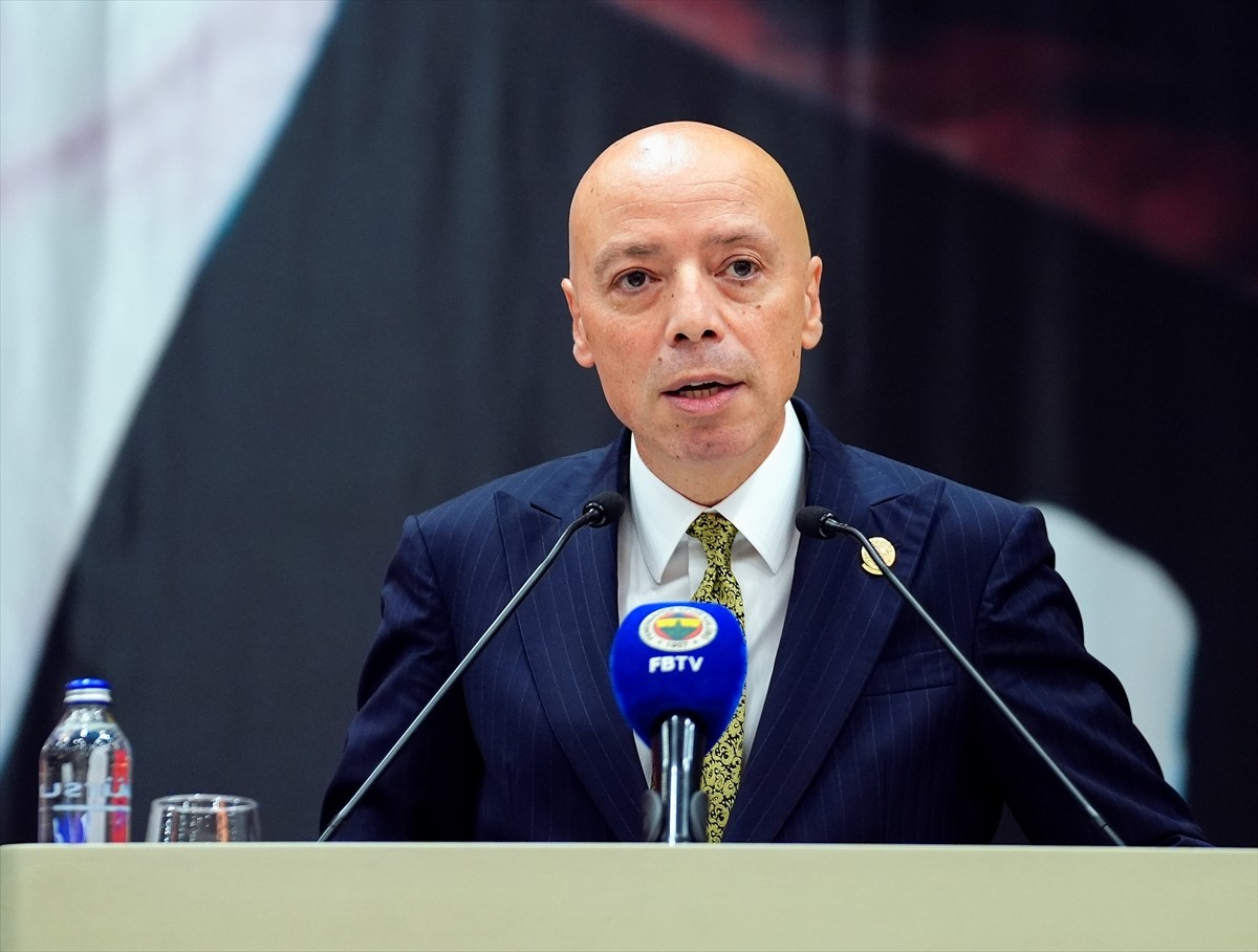 Fenerbahçe Kulübü Başkan Vekili Murat Salar, Kalamış'taki Fenerbahçe Faruk Ilgaz Tesisleri'nde...