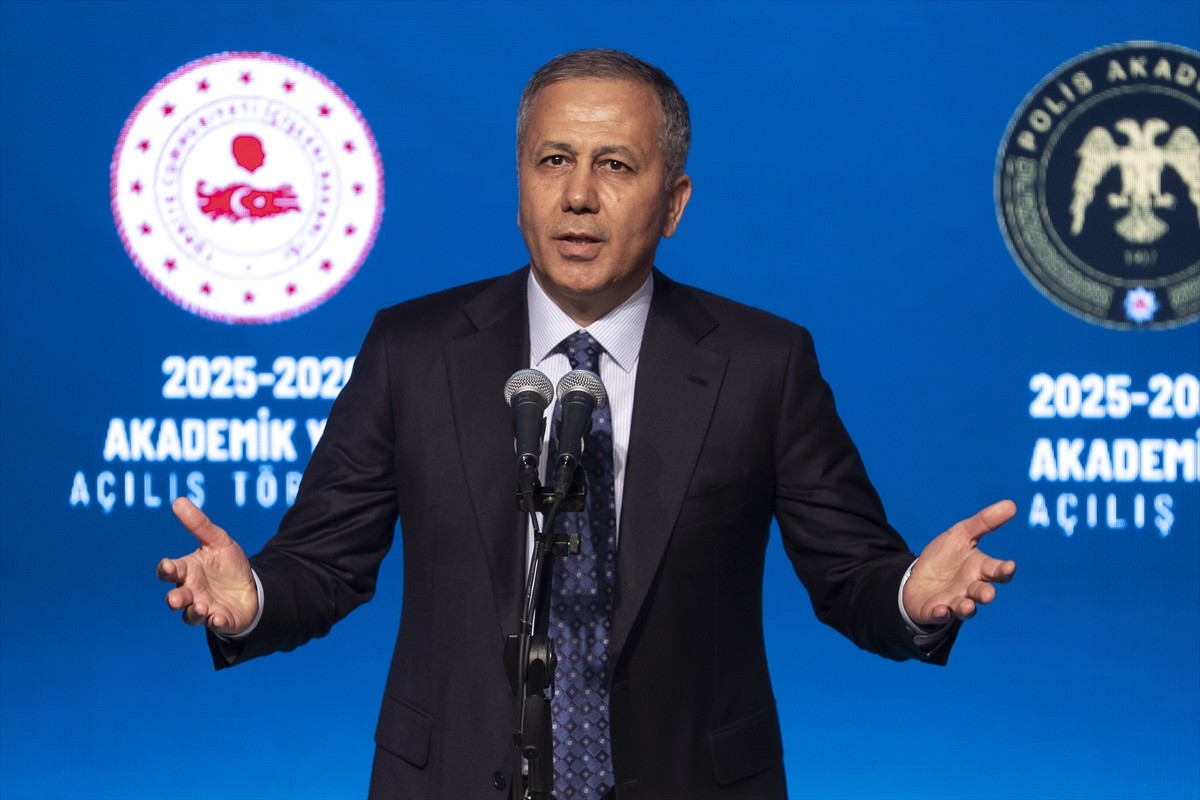 İçişleri Bakanı Ali Yerlikaya, Polis Akademisi Ali Birinci Kültür Merkezi'nde gerçekleşen Polis...