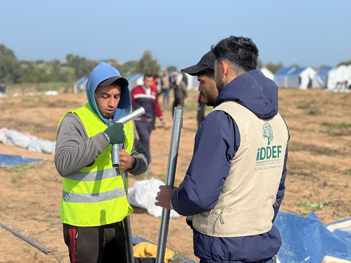 İnsana Değer Veren Dernekler Federasyonu (İDDEF), Gazze'de yürürlüğe giren ateşkesin ardından...