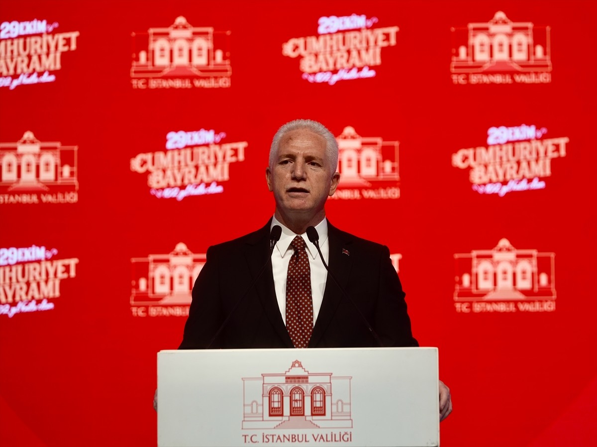 İstanbul Valiliğince 29 Ekim Cumhuriyet Bayramı etkinlikleri kapsamında resepsiyon düzenlendi....