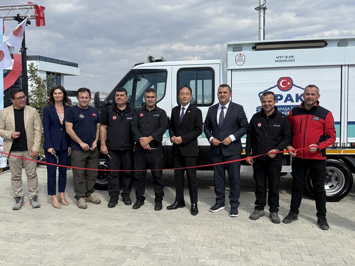 Japonya'nın Ankara Büyükelçiliği tarafından Tekirdağ'ın Süleymanpaşa Belediyesine arama kurtarma...