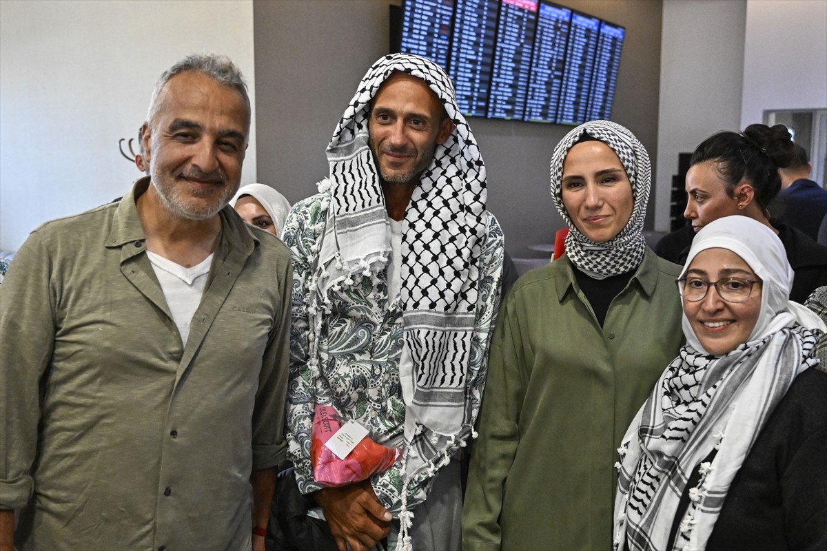 Kadın ve Demokrasi Vakfı (KADEM) Mütevelli Heyet Başkanı Sümeyye Erdoğan Bayraktar, İsrail...