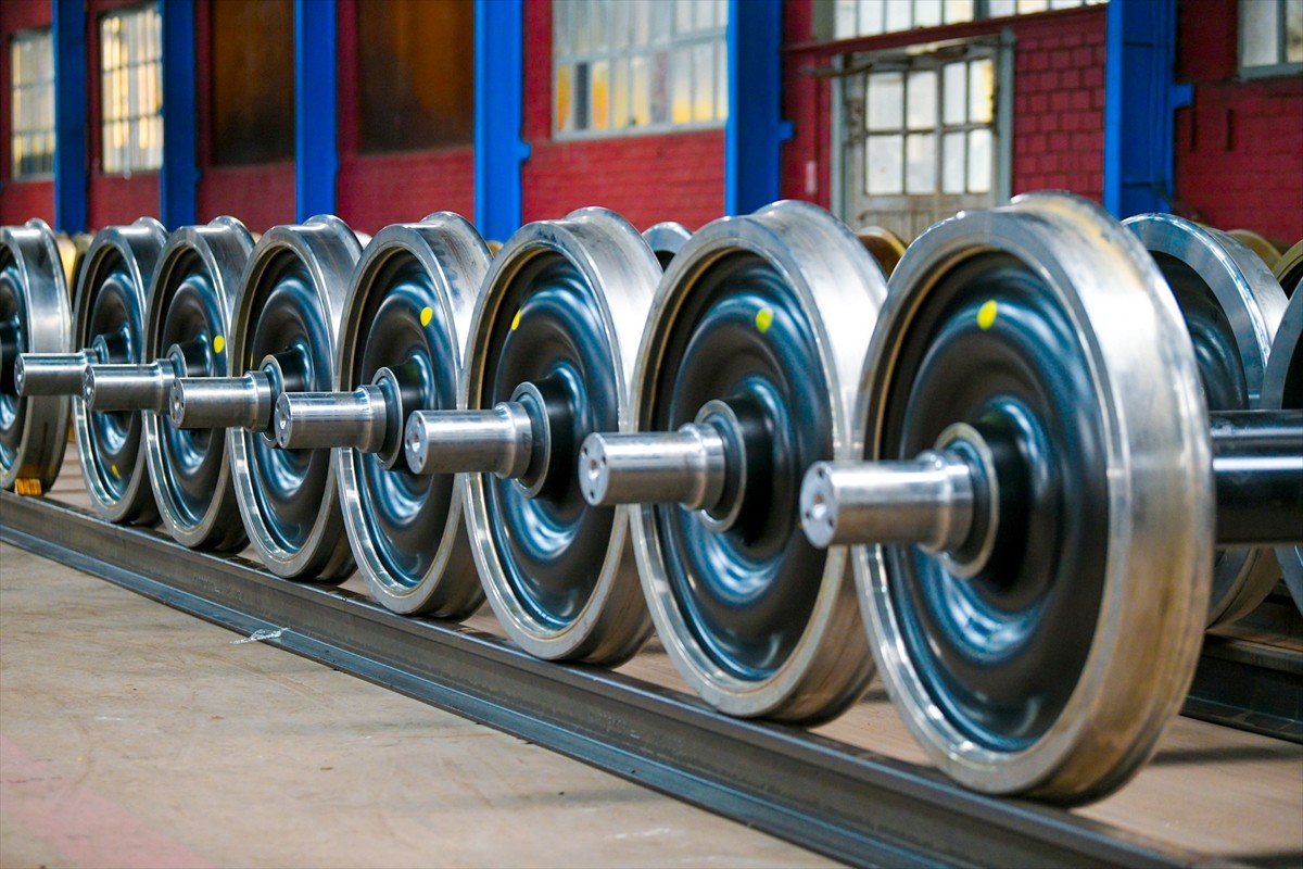 Karabük Demir ve Çelik Fabrikaları (KARDEMİR), 5,7 milyon dolar tutarındaki demir yolu teker seti...