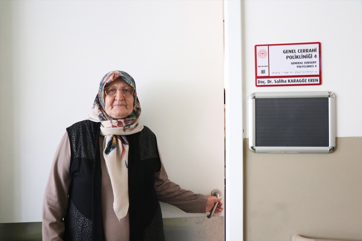 Kayseri'de akciğer kanseri tedavisi görürken meme kanserine yakalanan 62 yaşındaki Meryem Nurel...