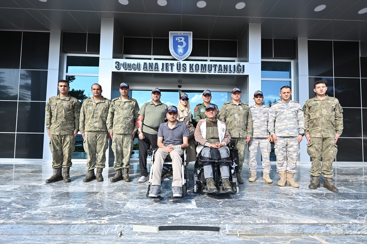 Konya 3. Ana Jet Üssü'nde gaziler için ağırlama etkinliği düzenlendi. Milli Savunma Bakanlığı...