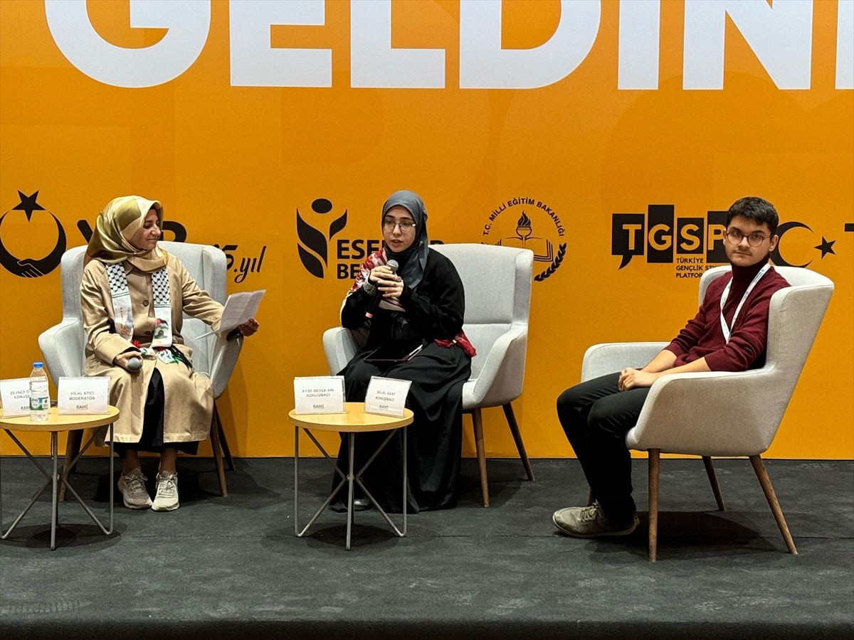 Kültür ve Turizm Bakanlığı himayesinde düzenlenen "16. Uluslararası Dergi Günleri" Rami...