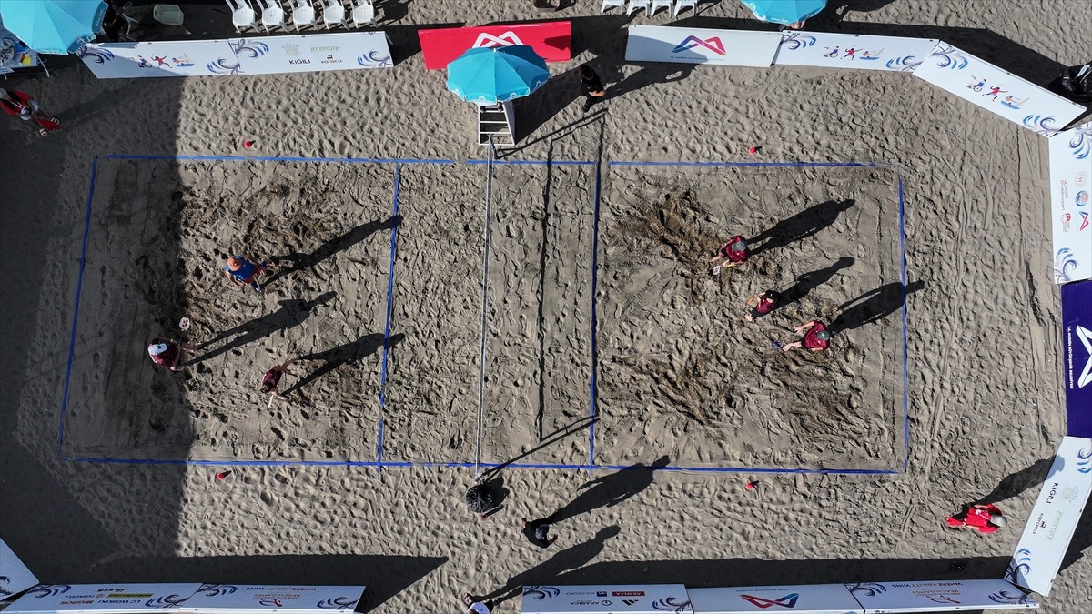 Mersin'de organize edilen Dünya Bedensel Engelliler Plaj Oyunları'nda 6 branşta müsabakalar...