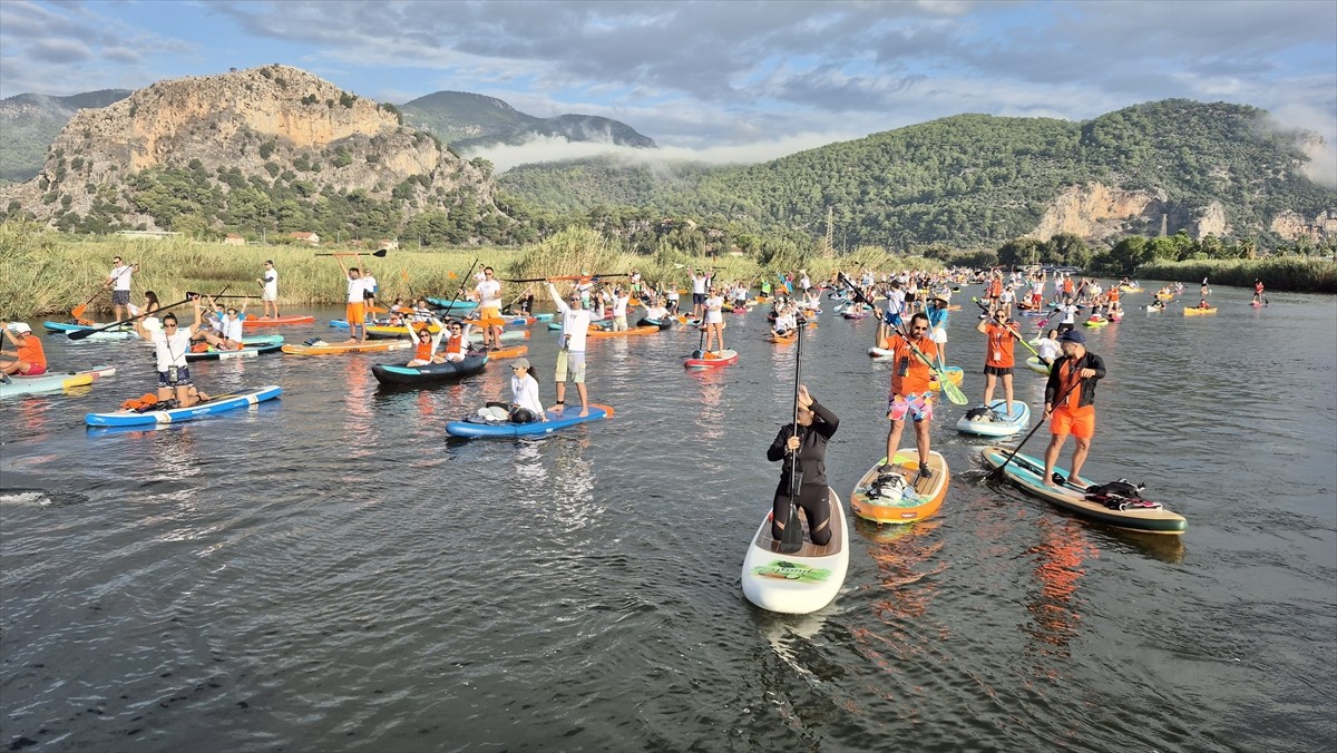 Muğla'nın Köyceğiz ve Ortaca ilçelerinde "6. Kano Fest 2025" etkinliği gerçekleştirildi. Köyceğiz...