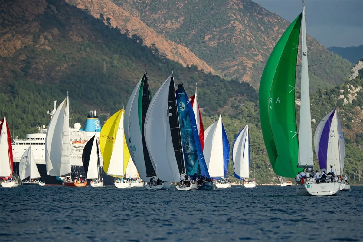 Muğla'nın Marmaris ilçesinde düzenlenen 36. Uluslararası Marmaris Yarış Haftası'nın dördüncü...