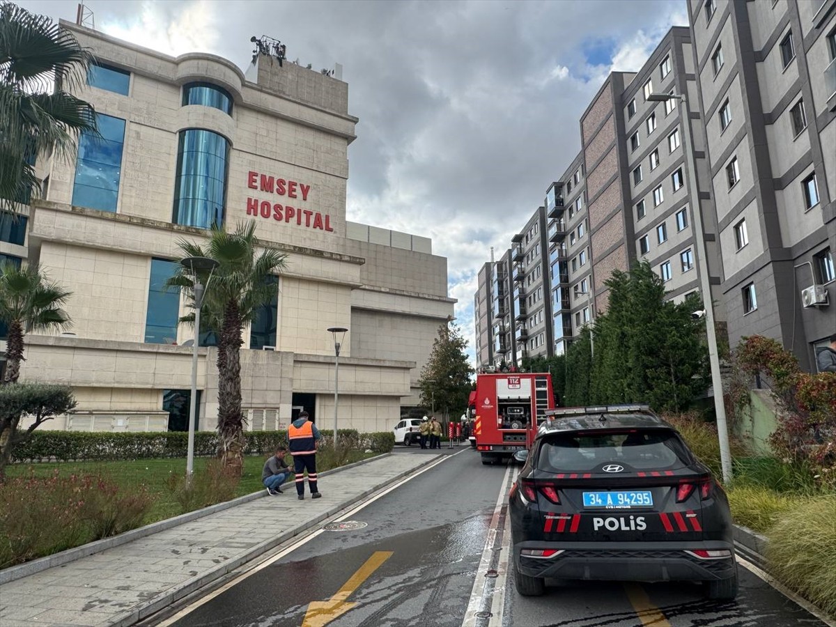 Pendik Çamlık Mahallesi'nde bulunan bir özel hastanenin çatısındaki baz istasyonunda, henüz...