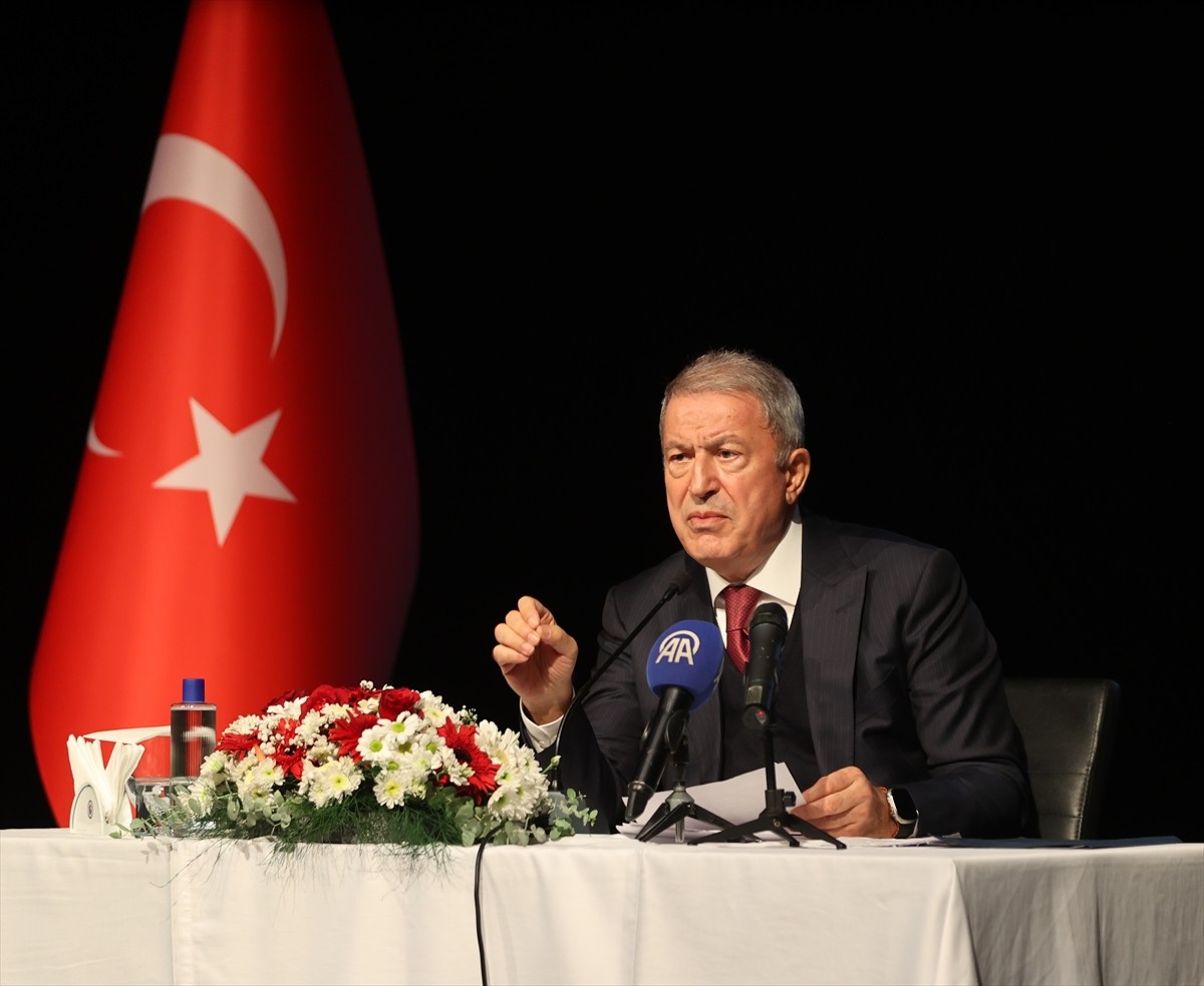 TBMM Milli Savunma Komisyonu Başkanı ve AK Parti Kayseri Milletvekili Hulusi Akar, Gaziantep...