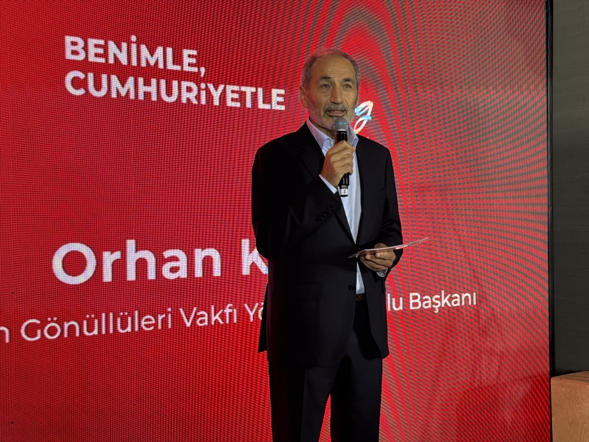 Toplum Gönüllüleri Vakfı (TOG) gençleri tarafından Cumhuriyet’in 102. yılına özel olarak hayata...