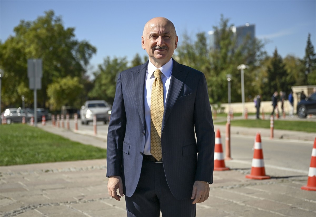 Türkiye'nin 1 Nisan 2026'da geçmeyi planladığı 5G'ye ilişkin hazırlıklar yoğun şekilde devam...