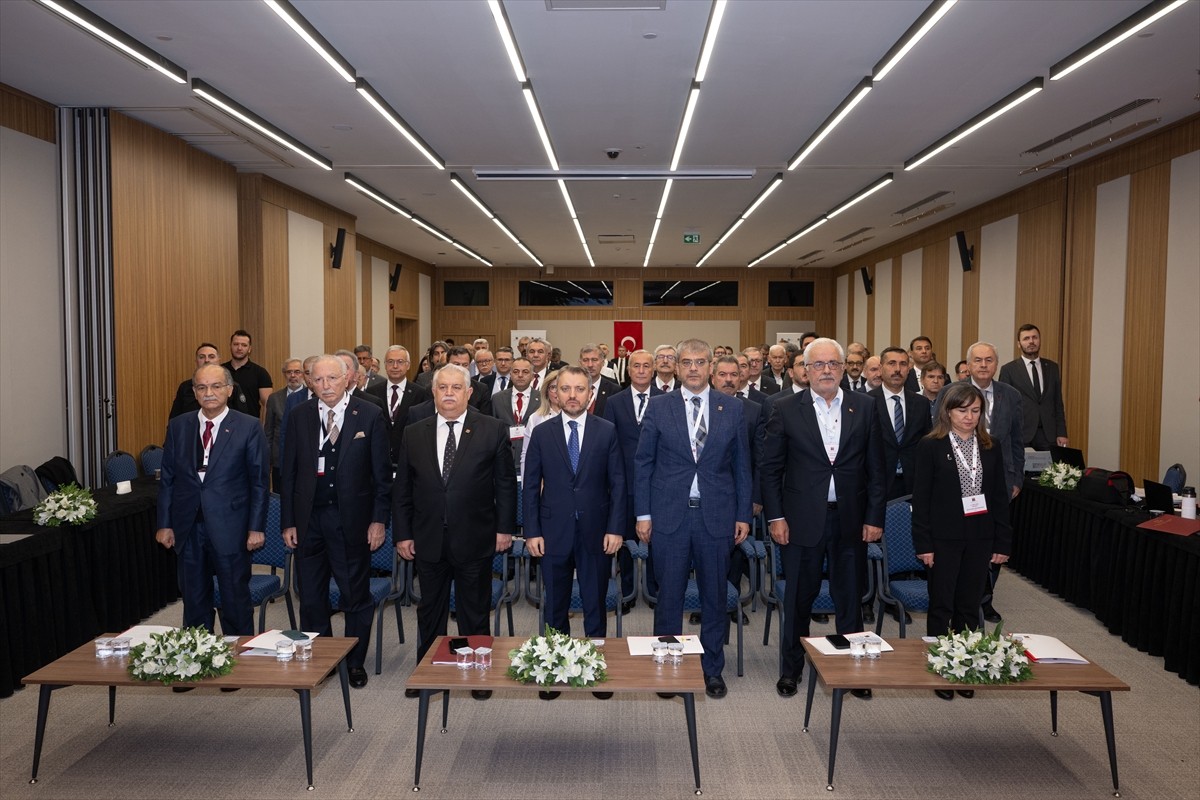 Türkiye Bilimler Akademisinin (TÜBA) 62. Genel Kurul Toplantısı Ankara'da yapıldı. Bir otelde...