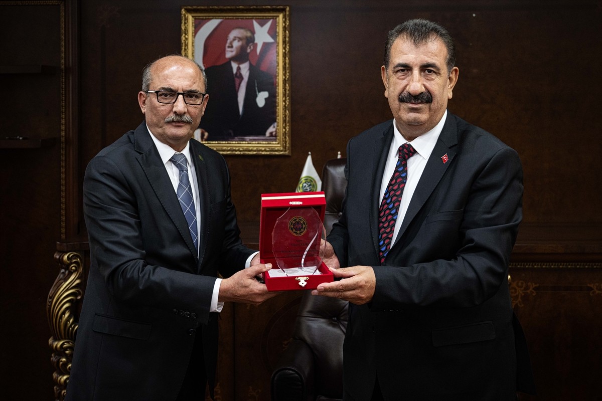 Türkiye Damızlık Koyun Keçi Yetiştiricileri Merkez Birliğinin (TÜDKİYEB) yeni seçilen Genel...