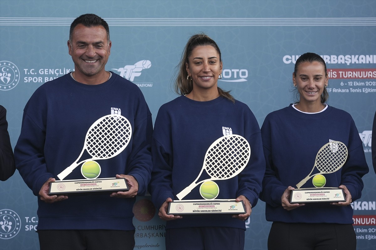 Türkiye Tenis Federasyonu (TTF) Ankara Tenis Eğitim Merkezi'nin ev sahipliği yaptığı...