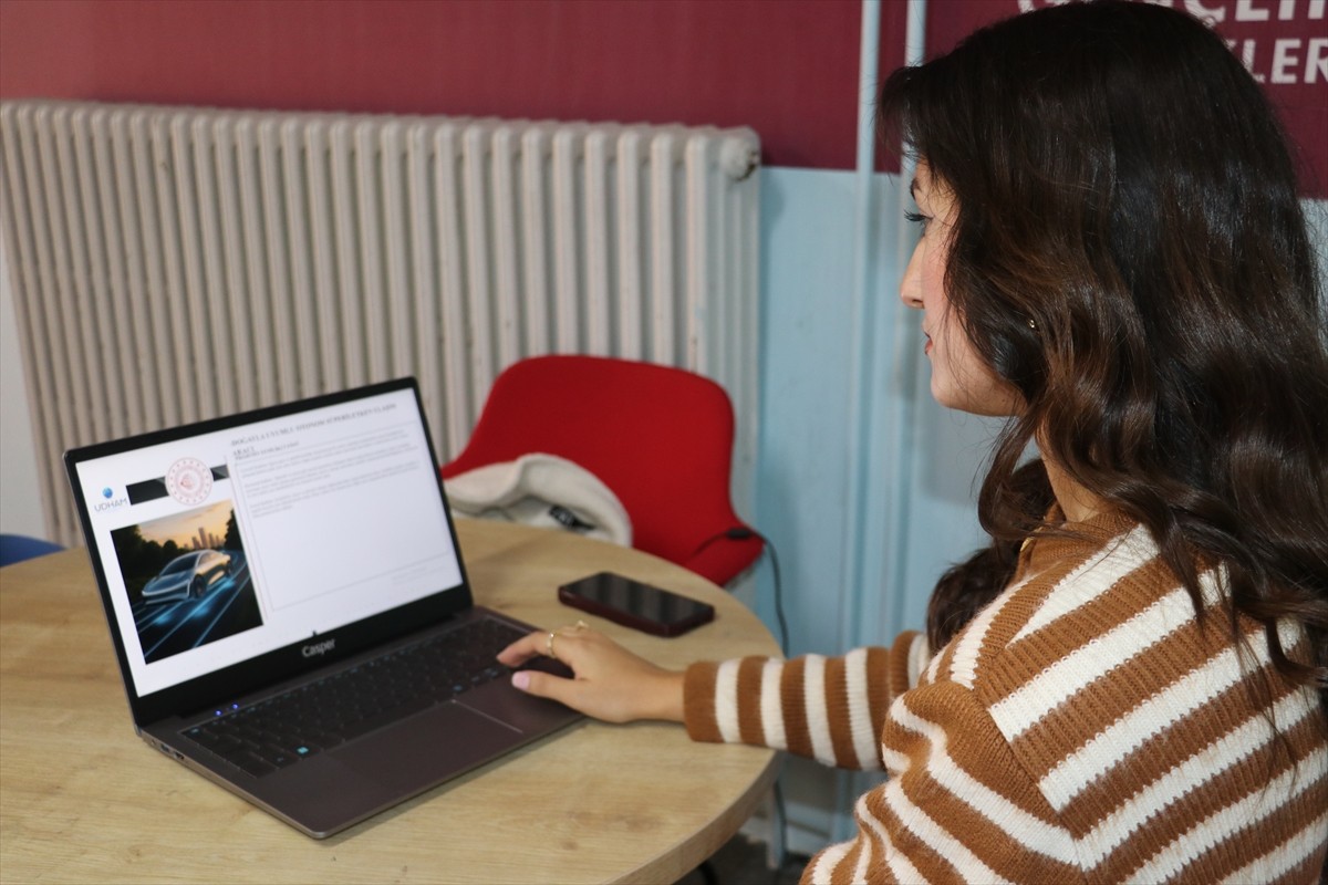 Üniversite öğrencilerince yapay zeka desteğiyle geliştirilen trafik, hava durumu ve çevresel risk...