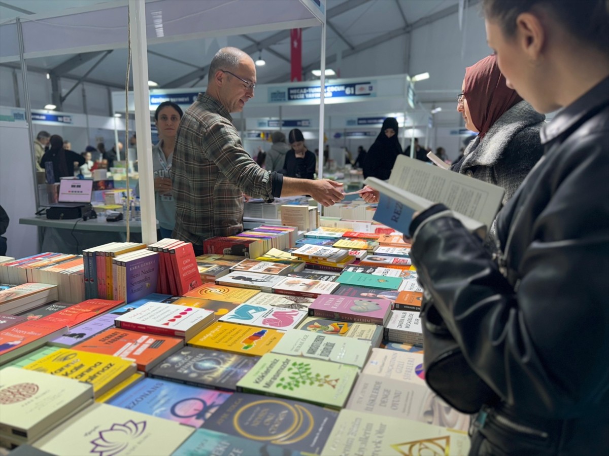 Üsküdar Kaymakamlığının, İstanbul Valiliği tarafından yürütülen "Ben Okuyorum, İstanbul Okuyor"...