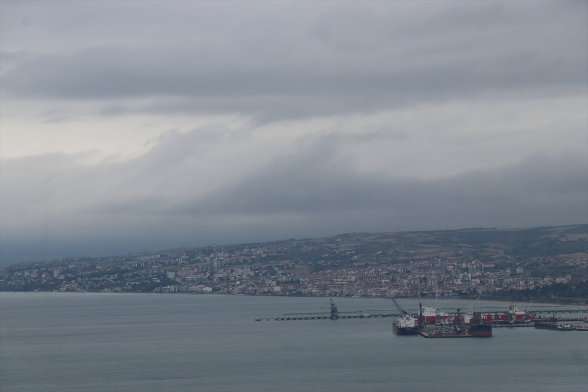 Uzmanlar, Türkiye'de son günlerde yaşanan tropikal siklonların ilerleyen yıllarda daha sık...