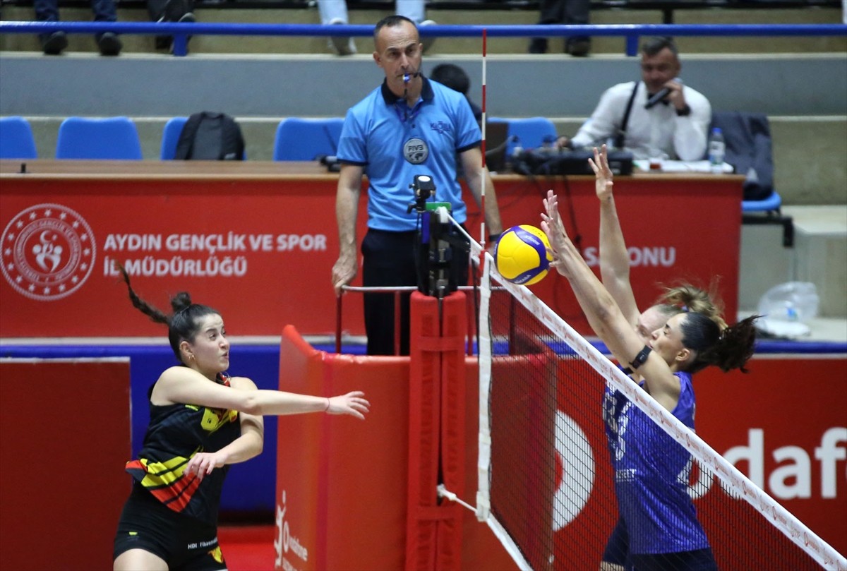 Vodafone Sultanlar Ligi'nin 2. haftasında Aydın Büyükşehir Belediyespor, Göztepe ile Mimar Sinan...