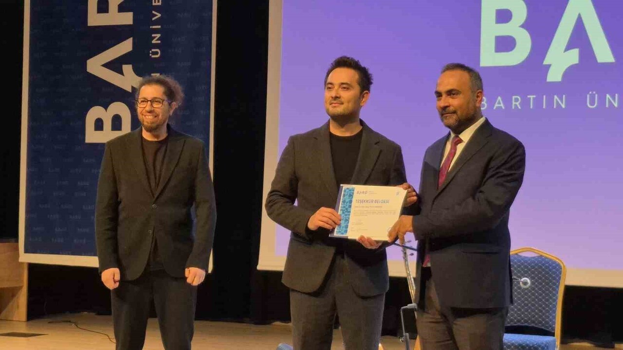 20. ULUSLARARASI EĞİTİMDE ARAŞTIRMALAR KONGRESİ BARTIN ÜNİVERSİTESİ'NDE BAŞLADI. 2 GÜN SÜRECEK...