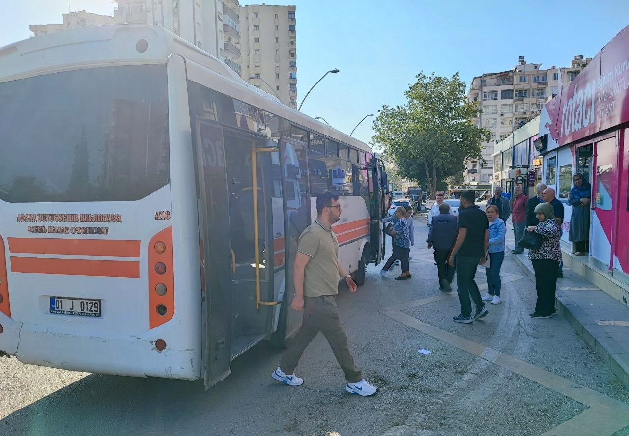 ADANA'DA TOPLU TAŞIMA ÜCRETLERİNE YAPILAN ZAM 1 KASIM İTİBARIYLA UYGULANMAYA BAŞLADI. YENİ...