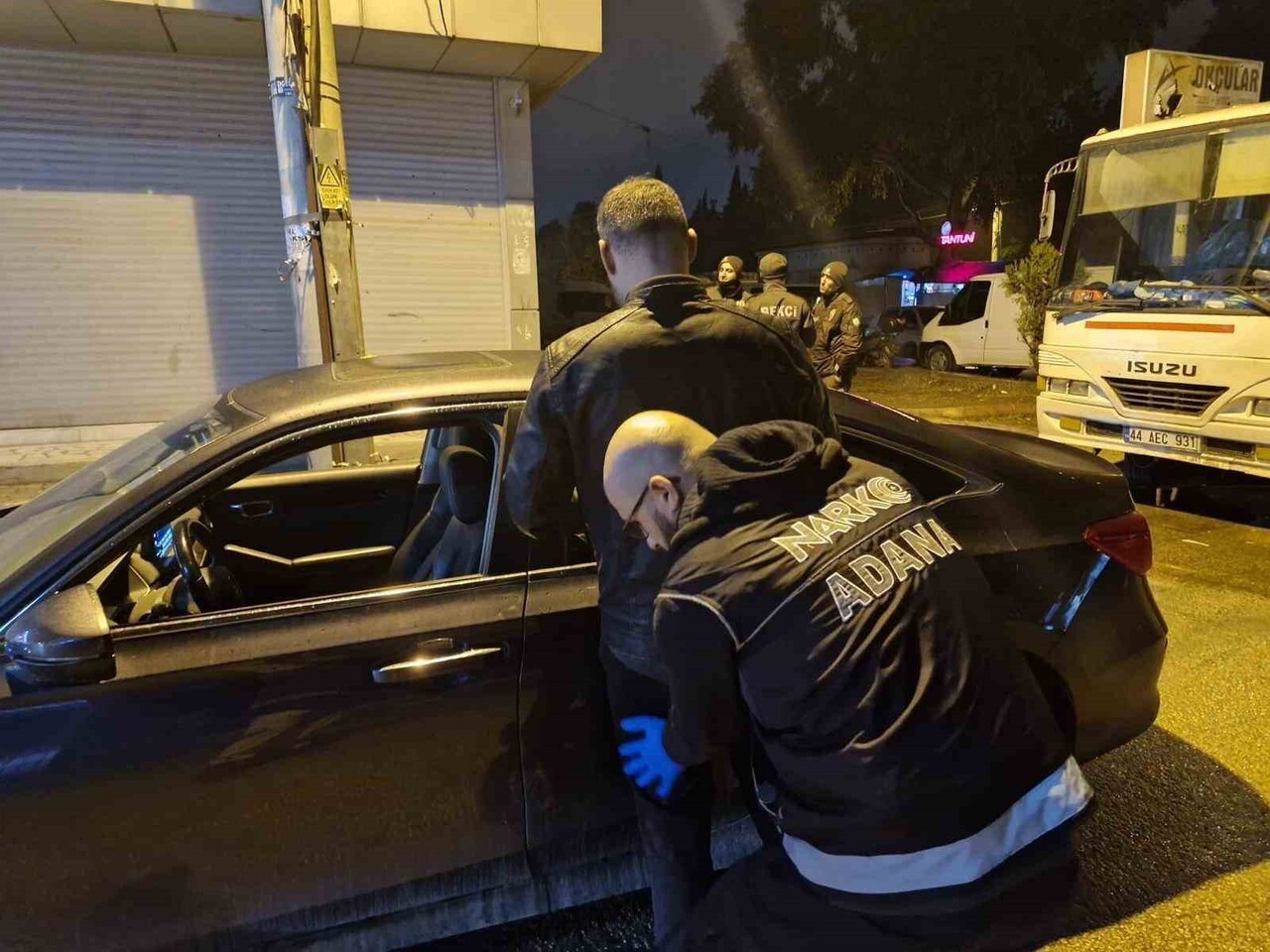 ADANA'NIN 4 MAHALLESİNDE 'NARKO-ALAN' UYGULAMASI YAPILDI