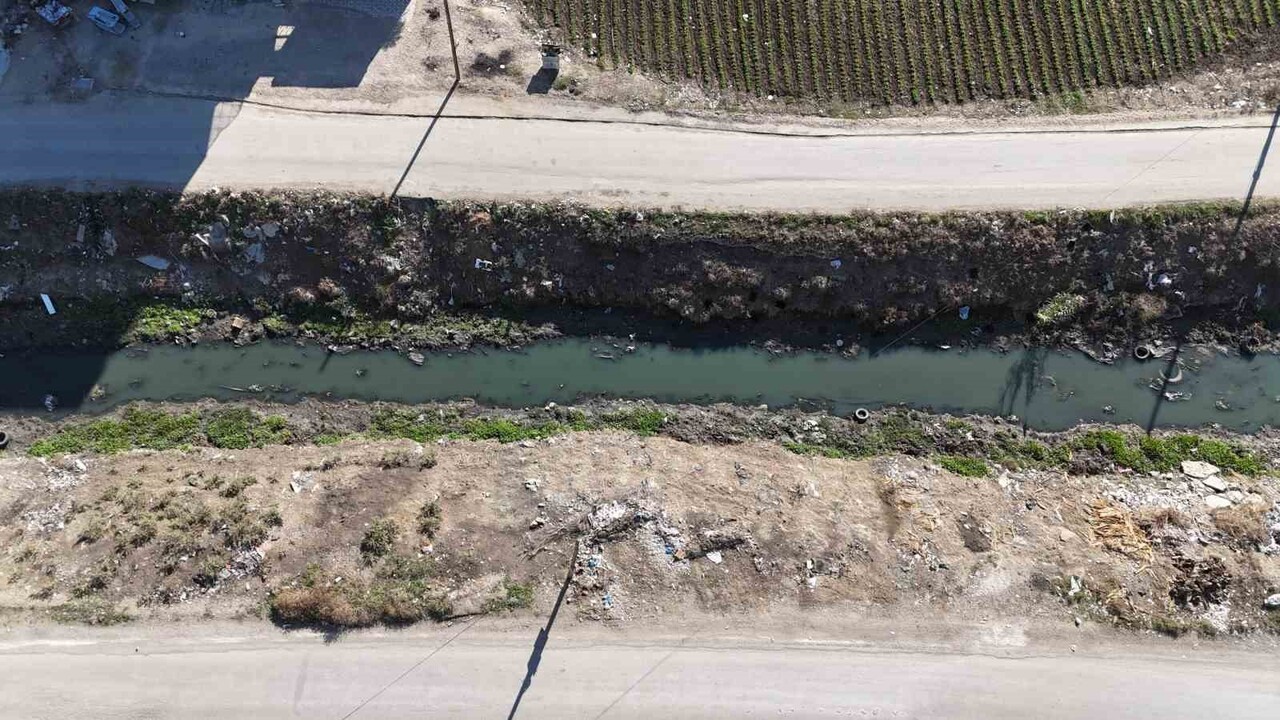 ADANA’DA VATANDAŞIN BİR ÇOK KEZ BAŞVURU YAPMASINA RAĞMEN, BÜYÜKŞEHİR BELEDİYESİ TARAFINDAN BİR...