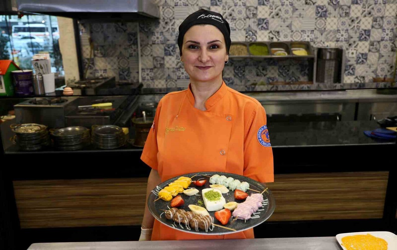 ADANALI TATLICININ GELENEKSEL KATMERİ ÇEŞİTLENDİRMEK İÇİN YAPTIĞI ADANA USULÜ 'ÇÖP ŞİŞ KATMER'...