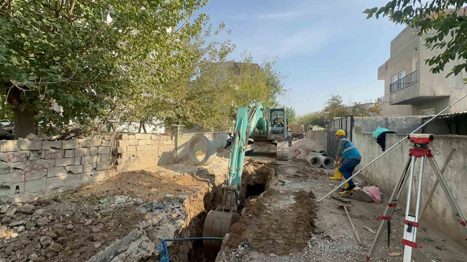 ADIYAMAN BELEDİYESİ’NİN ASKİM VE FEN İŞLERİ EKİPLERİ, KENT MERKEZİNDE KOORDİNELİ BİR ALTYAPI...