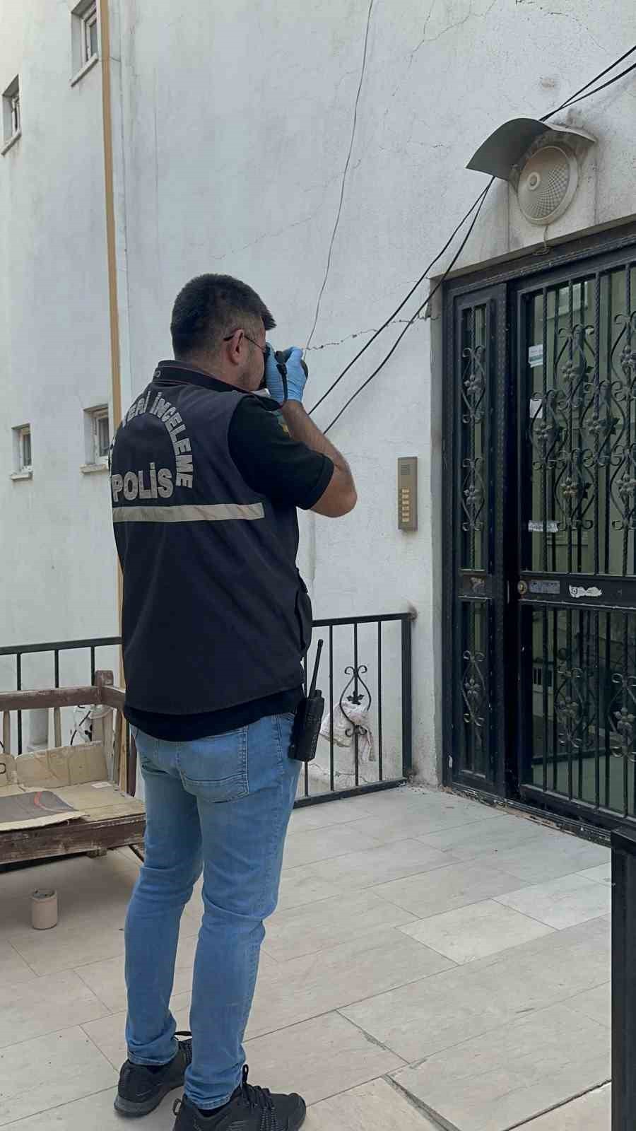 ADIYAMAN’DA 84 YAŞINDAKİ BİR KADIN EVİNDE ÖLÜ BULUNDU.