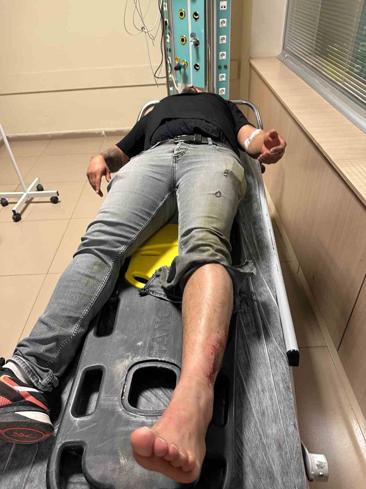 ADIYAMAN’DA, YAMALI YOLDAN DOLAYI DEVRİLDİĞİ BELİRTİLEN MOTOSİKLETTEKİ 2 KİŞİ...